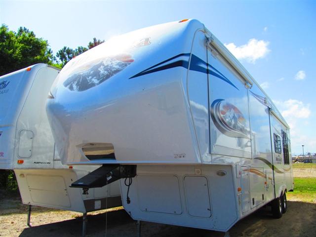 New 2013 Keystone Mountaineer 295RKD Fifth Wheel For Sale